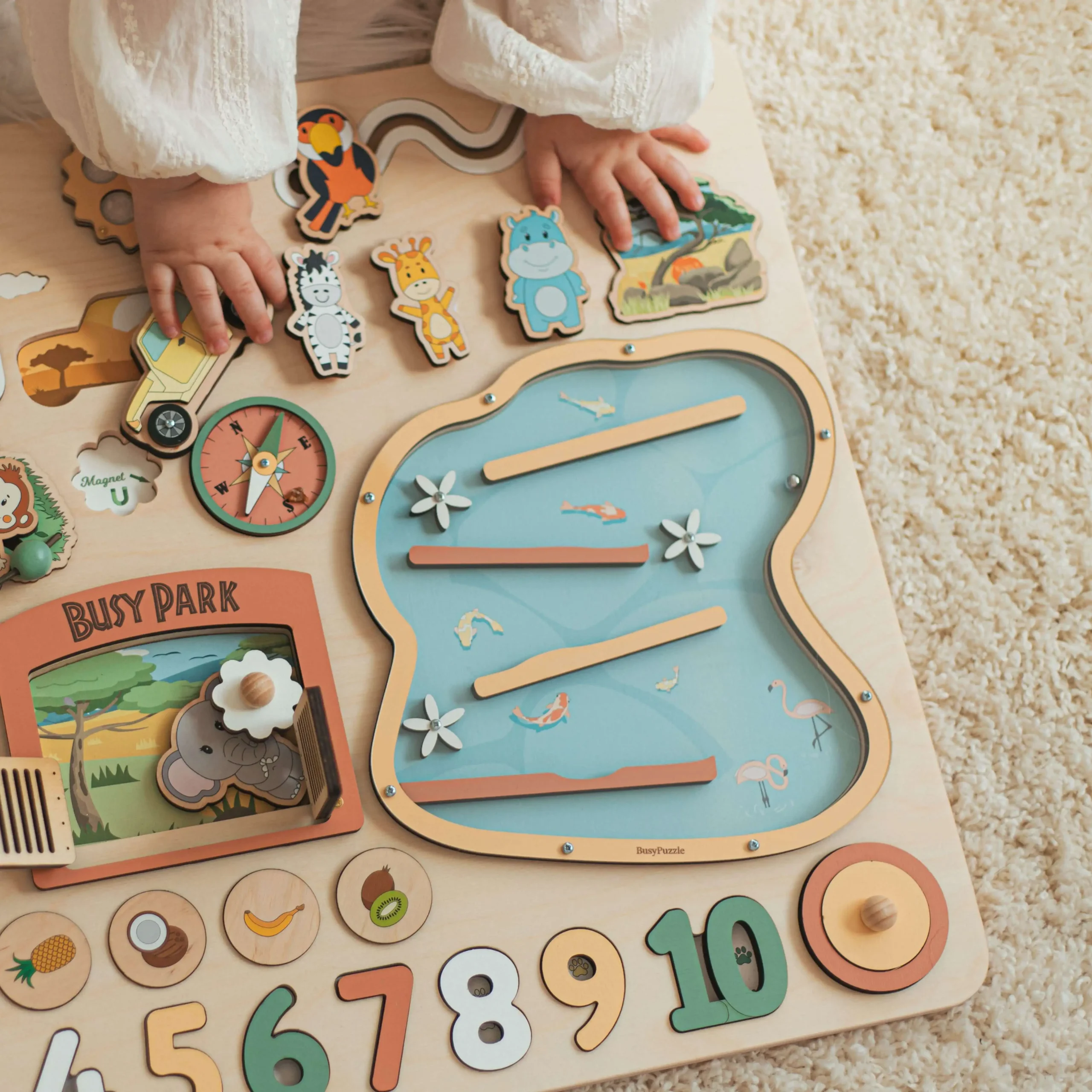 Montessori didaktička ploča s divljim životinjama i skrivenim elementima za razvoj djece