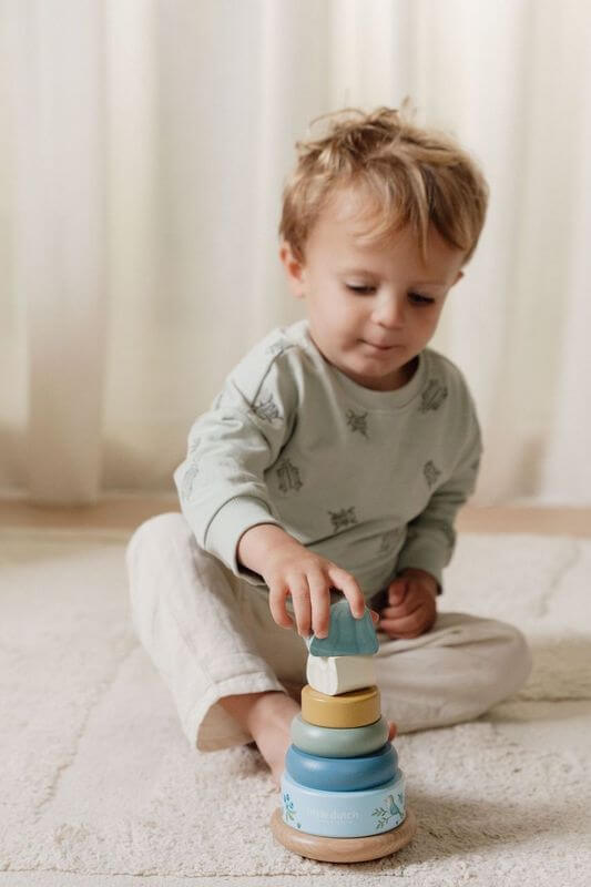 Montessori igračka Forest Friends Little Dutch u igri